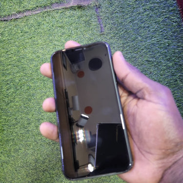 USED IPHONE XR SMART PHONE