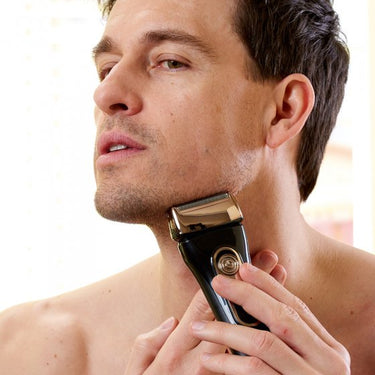 RECIPROCATING ELECTRIC SHAVER